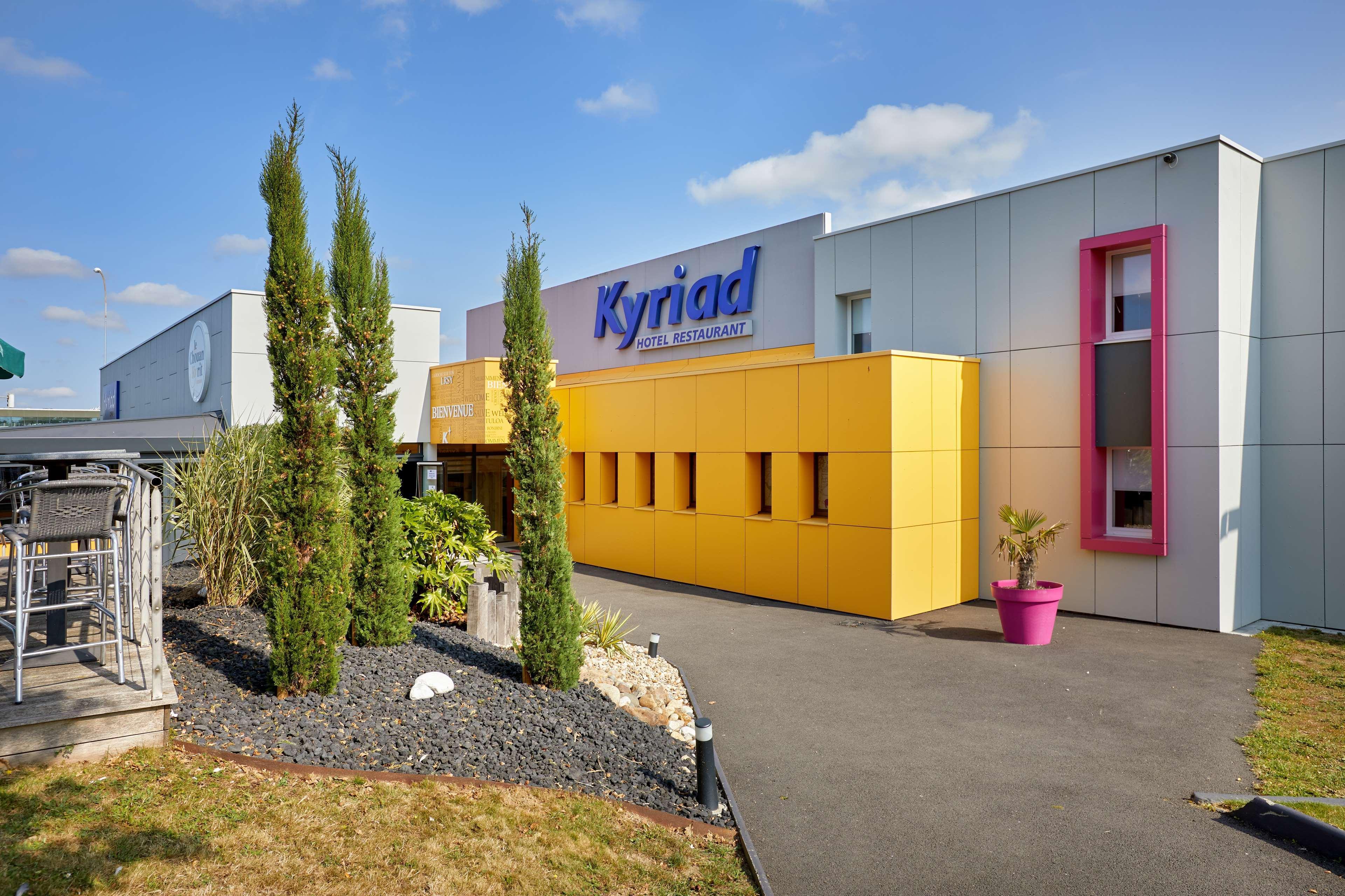 Kyriad La Roche Sur Yon Hotel Exterior photo