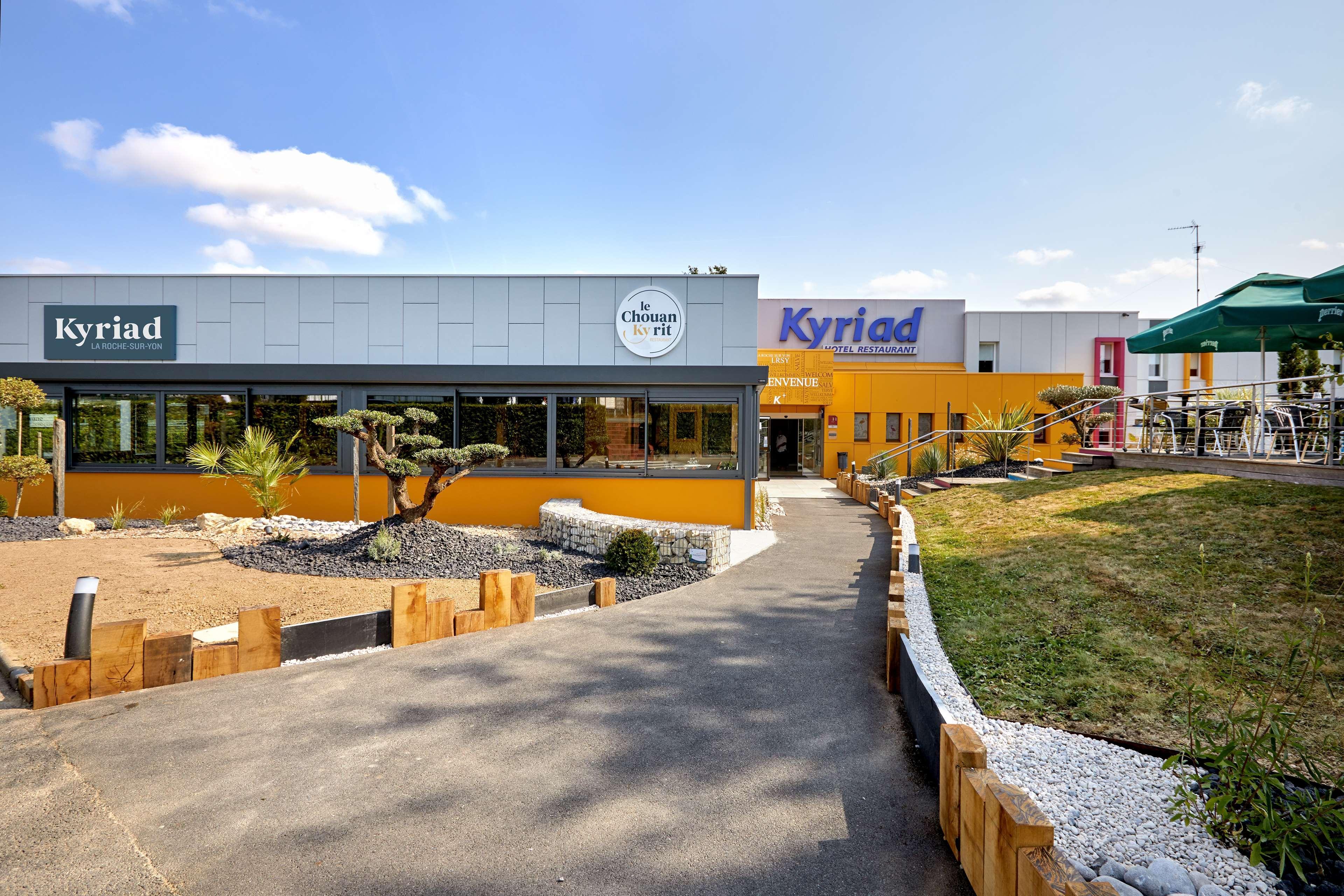 Kyriad La Roche Sur Yon Hotel Exterior photo